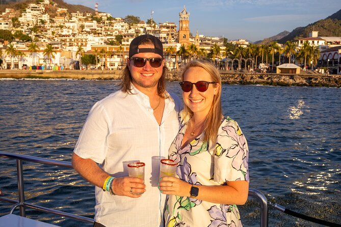 2 Hours Catamaran Sunset Tour - Seeing Puerto Vallarta from the sea