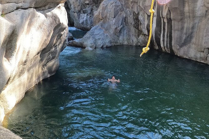 Adventure route: Hike to Cascada Escondida - River stops, fresh water, and seasonal fruit