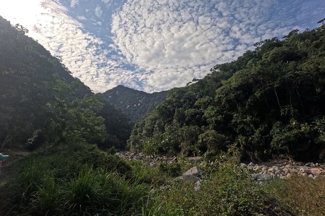 Adventure route: Hike to Cascada Escondida - What the $38.75 price really covers