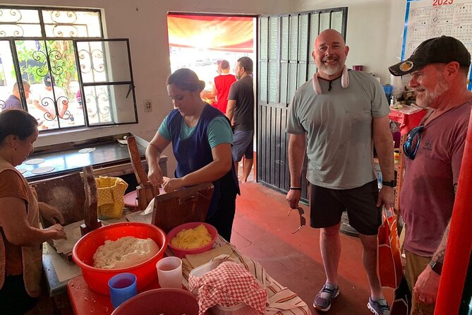 An Untouristed Taco Adventure with Vallarta Eats Tours - What the small group changes