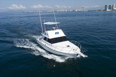 Bertram 38′ Convertible Boat in Puerto & Nuevo Vallarta
