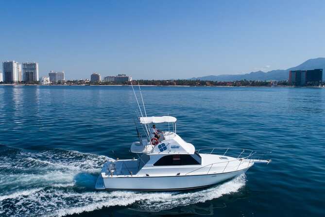 Bertram 38' Convertible Boat in Puerto & Nuevo Vallarta - How long should you book?