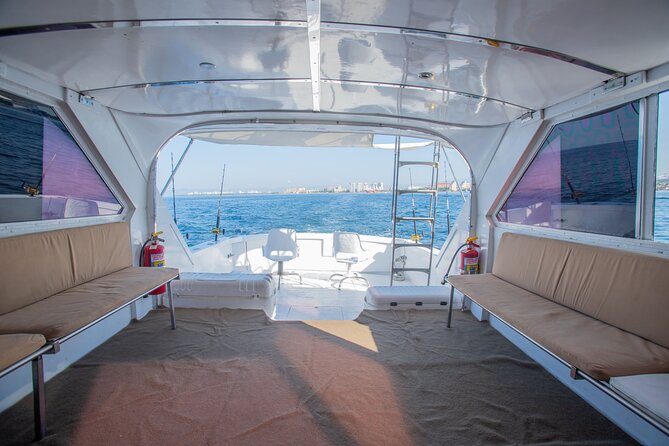 Bertram 38' Convertible Boat in Puerto & Nuevo Vallarta - Who will enjoy this private boat most?