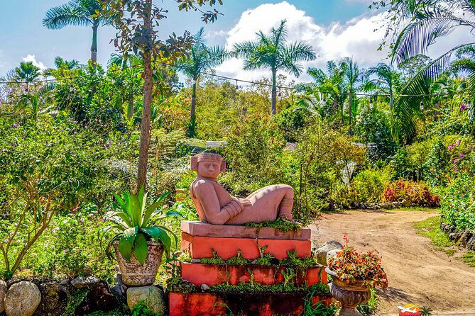 Botanical Garden: Private Day Trip of Flora & Fauna in Vallarta. - Los Arcos gives you a quick coastal highlight