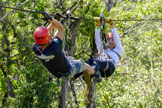 Canopy Los Veranos Zipline - Cooling off in the natural pools