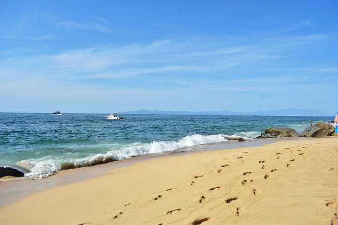 Catamaran Tour to the Arches, Playa las Animas, Snorkeling and more - Playa Las Animas gives you three ways to spend the afternoon