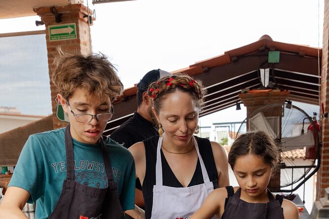 Cook Like a Local: Vallarta Market & Cooking Experience - Practical details that can affect your day
