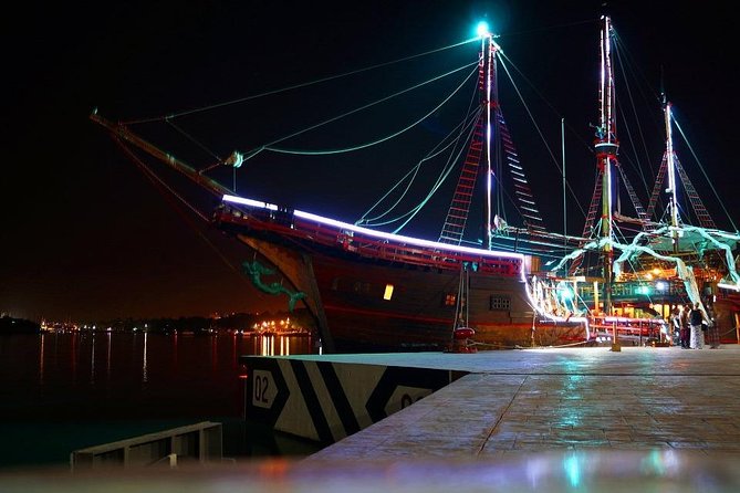 Dinner Under the Sea + Pirate Show in Puerto Vallarta Bay - What the ship adds to the evening