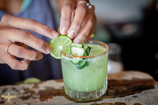 Food & Mixology Tour:Tequila,Tacos, Mezcal and Agave Cocktails - Taco stands, Mezcal y Sal, and the final cocktail stretch