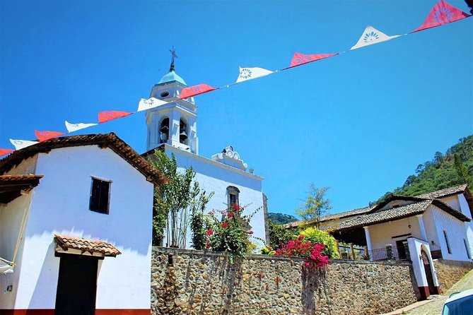 Full-Day San Sebastian del Oeste Tour from Puerto Vallarta - A generous lunch in a rural setting