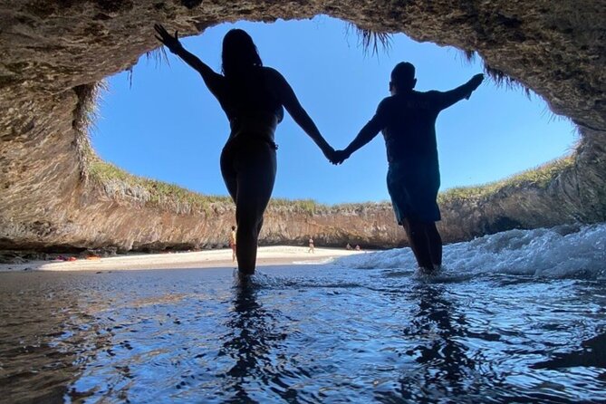 Guaranteed Hidden Beach • Small Group Tour • Punta Mita - Reaching the Marietas Islands from Punta Mita
