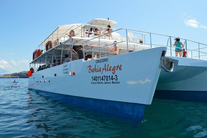 Islas Marietas - Incredible Tour Catamaran from Puerto Vallarta - Breakfast on the way to the Marietas Islands