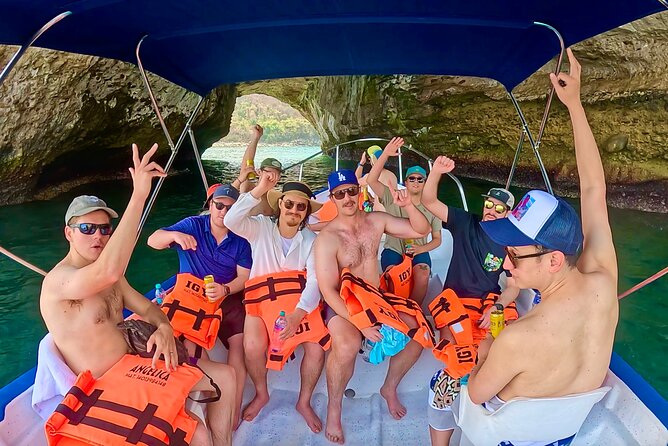 Los Arcos Snorkeling & 5 Island Adventure - The boat ride around Mismaloya and Los Arcos