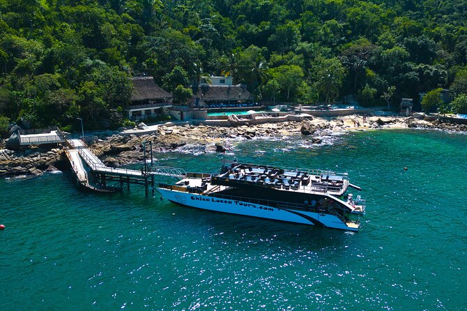 Mega Catamarans ALL INCLUSIVE Remote Paradise Beach Adventure - Playa Chica Locca, a beach club with choices