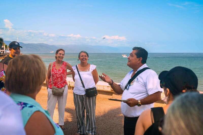 Mexico: Puerto Vallarta City Tour - Walking the Malecón and its famous monuments