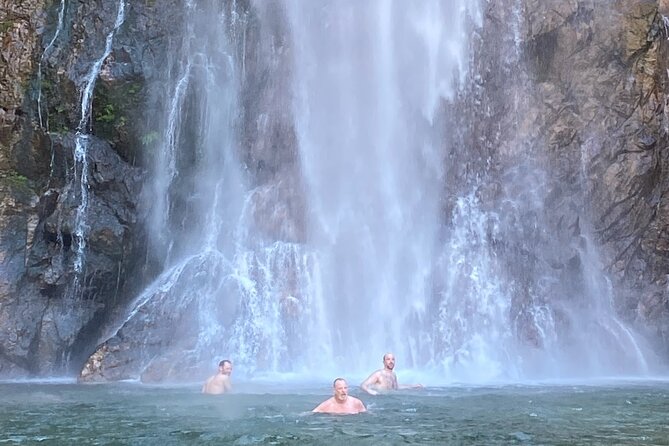 Mismaloya Waterfalls and Mountain Hike. Full-Day tour - From Zona Romántica to Mismaloya by 8 a.m.