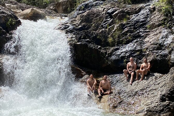 Mismaloya Waterfalls and Mountain Hike. Full-Day tour - The dirt road into the Sierra Madre