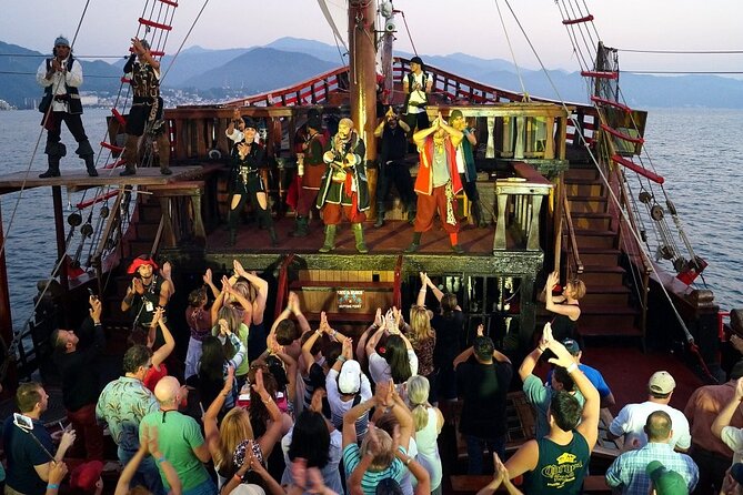Night Cruise at Puerto Vallarta, Pirate Show & Dinner! - Key points to know before sailing