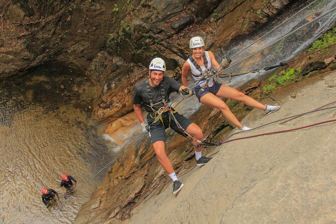Outdoor Ziplining, Waterfalls & Speed boat in Puerto Vallarta - What to wear and pack for a day that ends soaked
