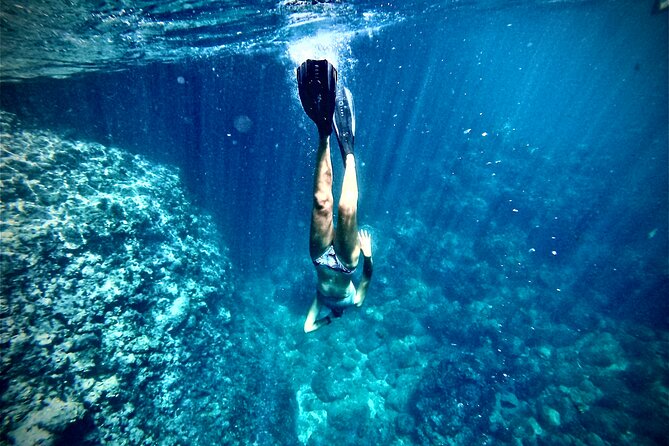 Paddleboard and Snorkeling Experience in Los Arcos - Snorkeling in a natural aquarium