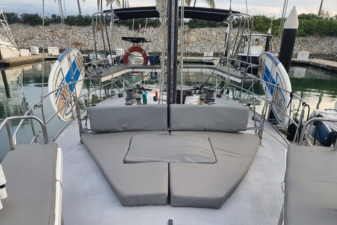 Private Chica SAILING Adventure Puerto Vallarta ALL INCLUSIVE - Whales in season and wildlife along the way