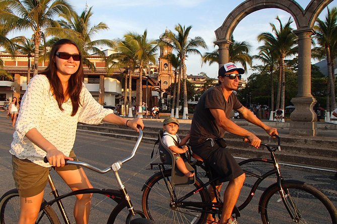 Private Tour in El Malecon Boardwalk Bike Ride - The Malecón: art, beach views, and a quick history lesson