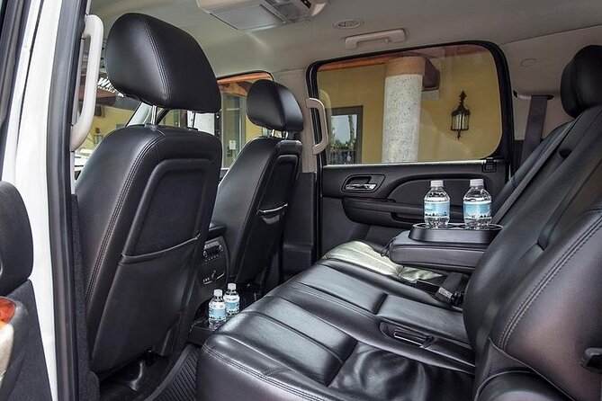 Private transfer round trip Puerto Vallarta Airport To Hotel In Luxury Vehicle - The ride to your Puerto Vallarta or Nayarit hotel