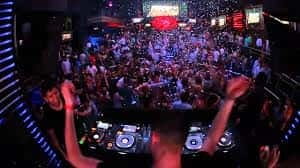 All you can drink Bar Crawl