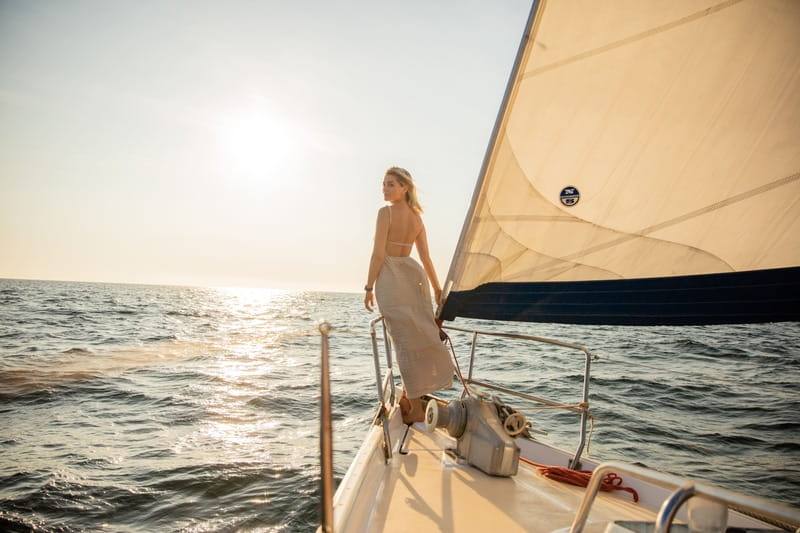 Puerto Vallarta: Bay of Banderas Luxury Sunset Sailing Tour - Sunset from the right side of the bay
