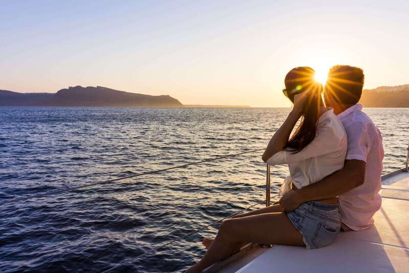 Puerto Vallarta: Bay of Banderas Luxury Sunset Sailing Tour - Who should book this sailing?