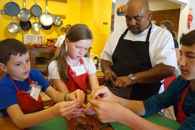 Puerto Vallarta Cooking Class Experience with Market Tour - The menu changes with the weekday
