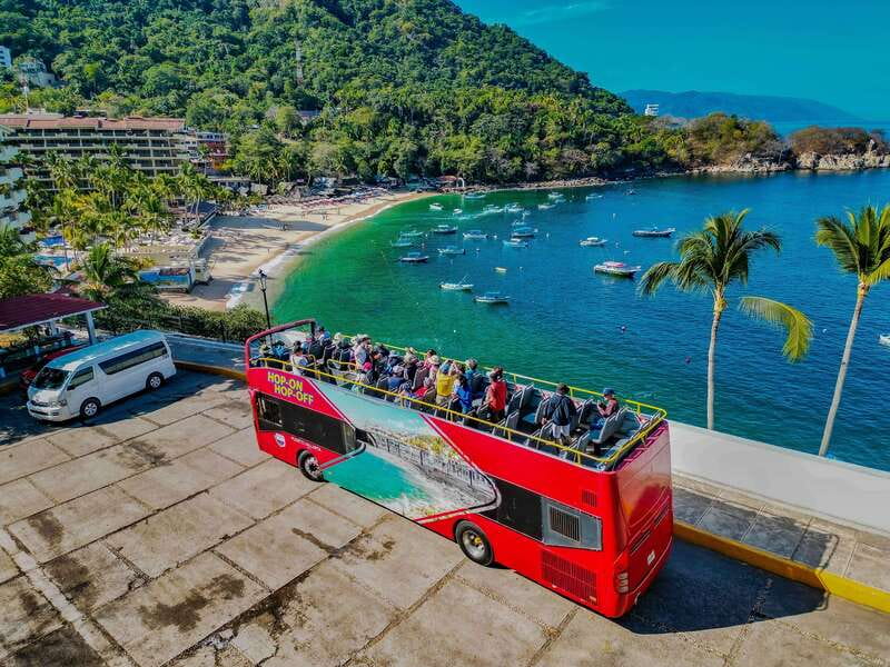 Puerto Vallarta: Hop-On-Hop-Off City Bus Tour - What the 210-minute route really offers