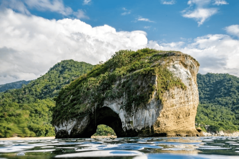 Puerto Vallarta: Los Arcos, Ánimas, and Quimixto Boat Tour - Snorkeling beneath Los Arcos