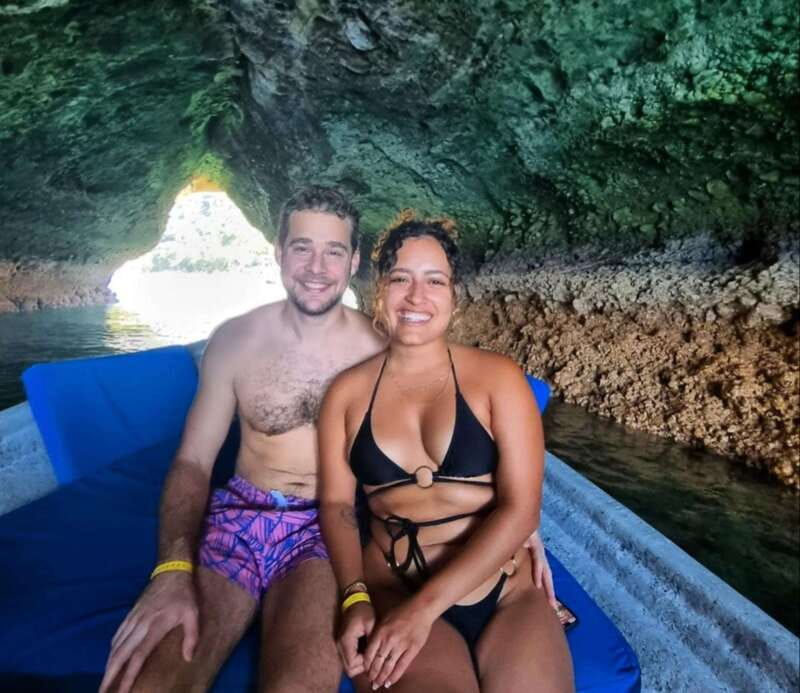 Puerto Vallarta: Los Arcos Islands Boat Tour and Snorkeling - Cruising through the five islands and their caves