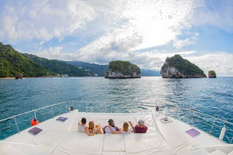 Puerto Vallarta: Luxury Yacht Tour with Lunch and Open Bar - Is $119 a fair price?