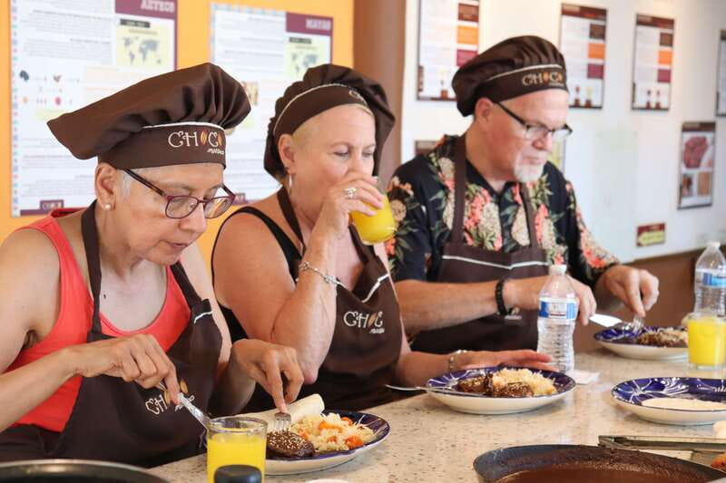 Puerto Vallarta: Mole Poblano Workshop - The Small Group Changes the Feel