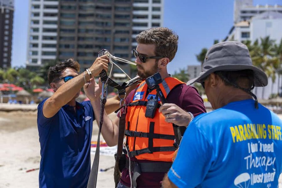 Puerto Vallarta: Parasailing Adventure - Why the view from Playa del Holi is the main attraction