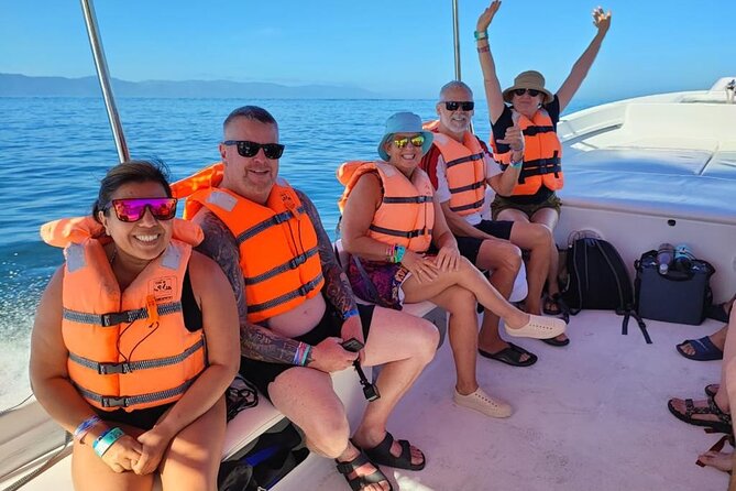 Puerto Vallarta Private snorkeling trip at Los Arcos & Majahuitas - What the guide and captain add