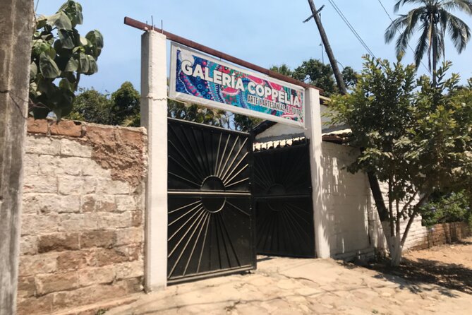 Puerto Vallarta's Historic Mexican Village Tour: El Tuito - What you may see on the walking portion