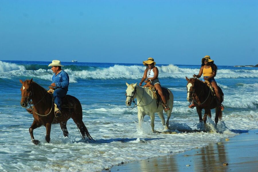 Punta de Mita/Sayulita: Horseback Riding Tour - The 1.5-hour ride is only part of the day