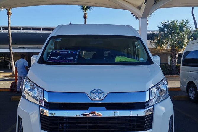 Reliable Transportation from PVR Airport to Punta Mita - ONE WAY - What happens after the sign-in-hand welcome
