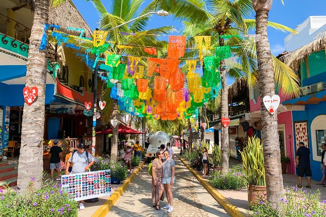 Sayulita City Photo Tour - Los Muertos Beach and the Cemetery Setting