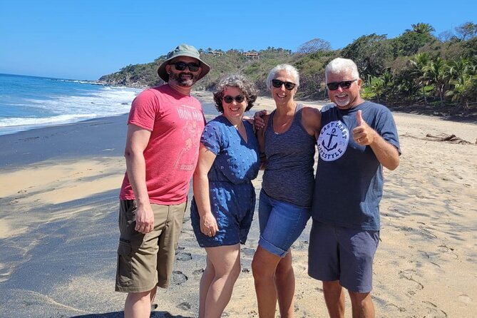 Sayulita Surfer Beach Town and Zarandeado with Seafood Grill - Why the small group matters