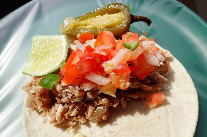Taco101 - daytime taco walk - all inclusive. - The first taco stops: breakfast food and local habits