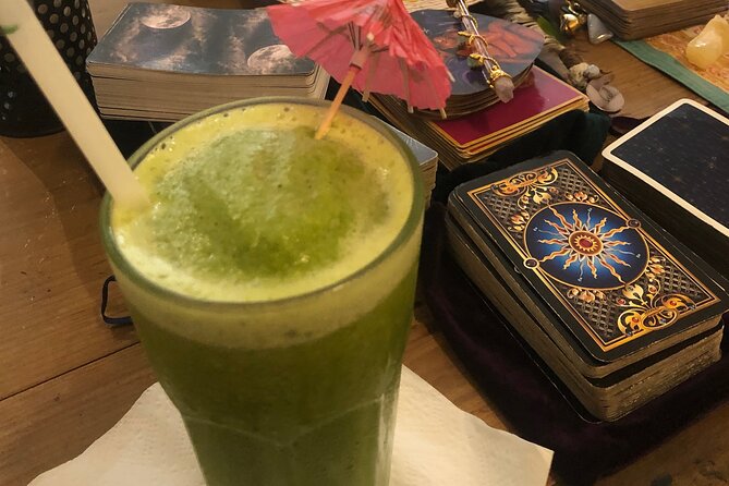 Tarot Reading with Coffee & Chocolate or Smoothie - The value of the experience