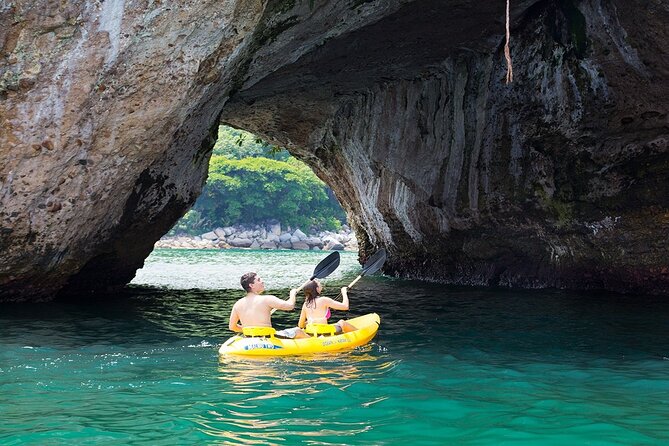 Tour Yelapas and Mahahuitas in Catamaran with Lunch and Open Bar! - Who will enjoy this catamaran day most