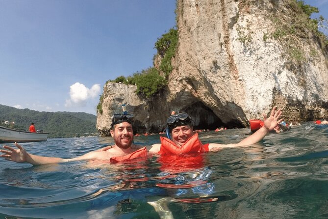 Tour Yelapas and Mahahuitas in Catamaran with Lunch and Open Bar! - Four hours in Yelapa, where the river meets the sea