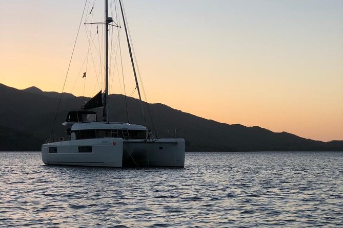Visit Private Beaches around Puerto Vallarta in a Private Yacht - A private boat day from Marina Vallarta