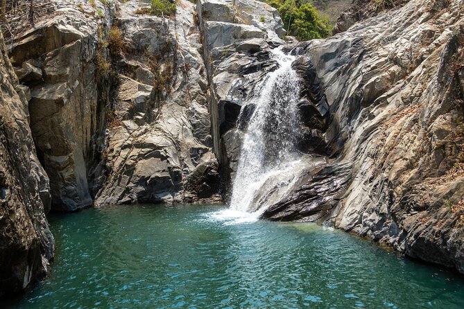 Waterfall in the jungle of Puerto Vallarta - Key points to know before booking